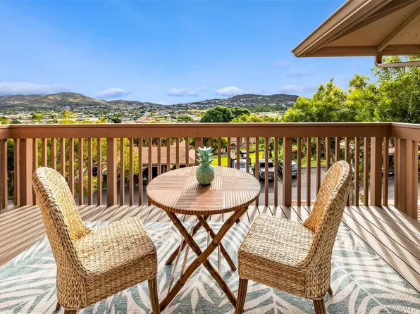 1220 Akipohe St #1B, Kailua, HI 96734