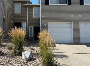 665 E Eaglewood Dr APT 27, North Salt Lake, UT 84054