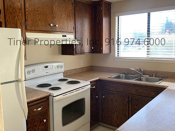 4th image of 5347 Angelina Ave