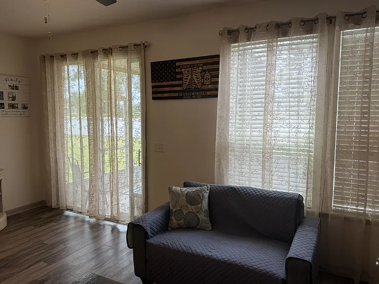 670 Grover Ln — Photo 12