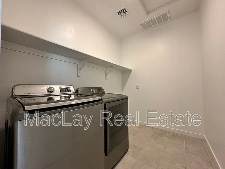 25361 N 144th Dr — Photo 10