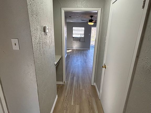 5th image of 4126 Kernack St