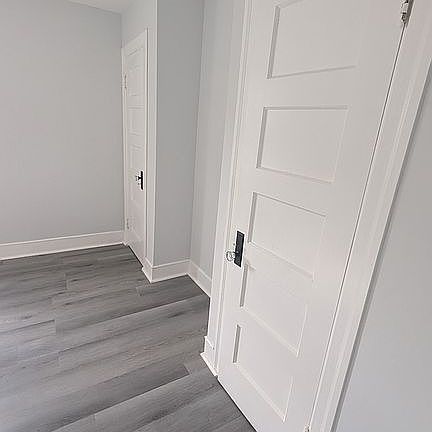 4th image of 22 Newell Ave
