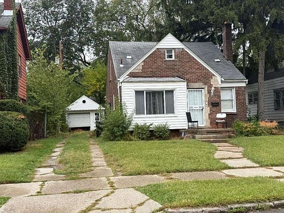 2nd image of 15471 Saint Marys St
