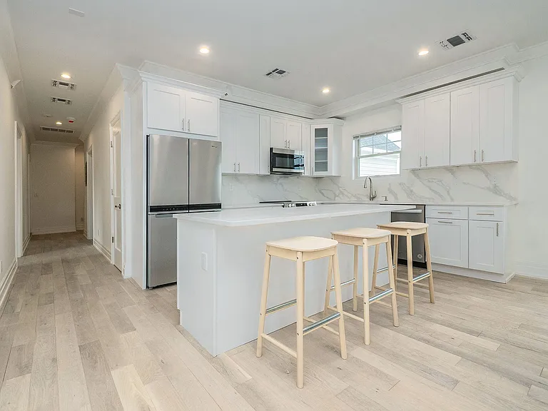 22 Sagamore Hill Dr — Photo 20
