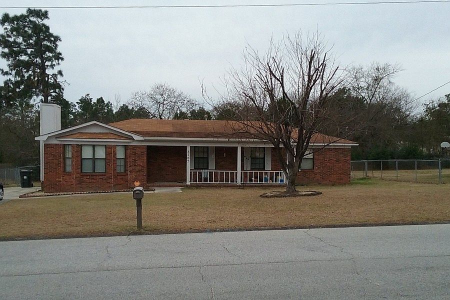 1st image of 3707 Kingsgate Dr
