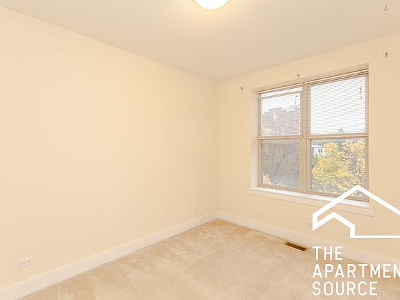 5th image of 2510 N Willetts Ct #2