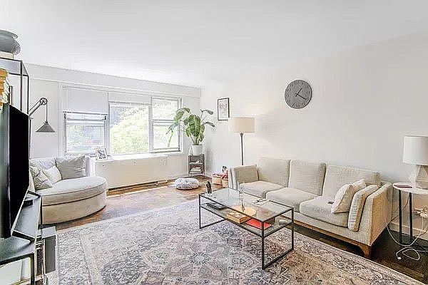 1st image of 511 E 80th St #10L