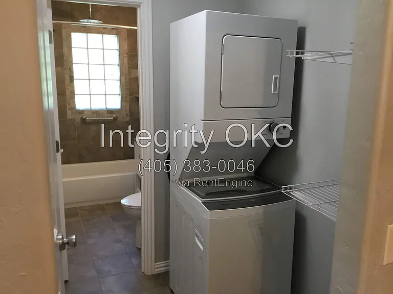 305 Babb Dr — Photo 9