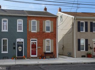 34 S 8th St, Columbia, PA 17512