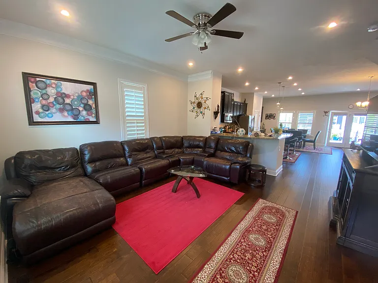 170 Seneca Pl — Photo 10