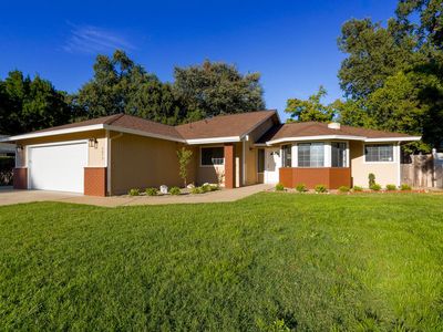 5875 Farm House Ln, Redding, CA, 96001
