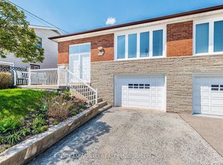194 Giltspur Dr, Toronto, ON M3L 1N5