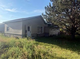 606 E C St, McCook, NE 69001