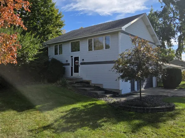 1170 McCarthy Rd, Lemont, IL 60439