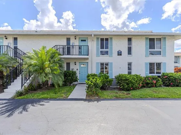 215 Palm DR #215-1, NAPLES, FL 34112