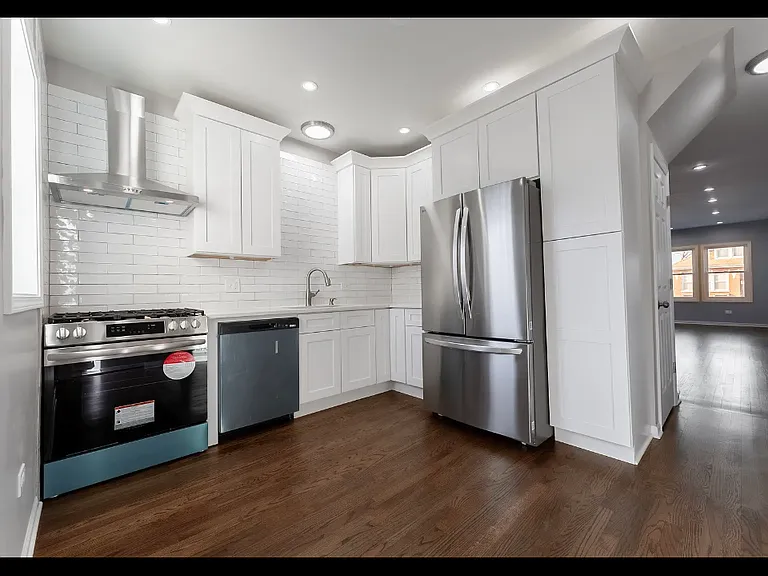 3617 Scoville Ave — Photo 7