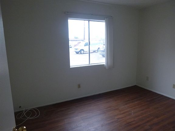 5th image of 660 S Tucson Blvd #10636952