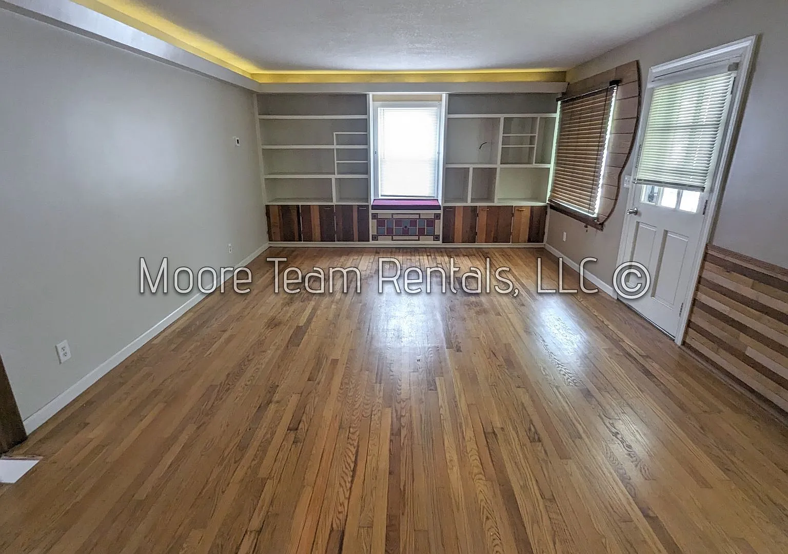 Turnabout Lane Triplex — Photo 3