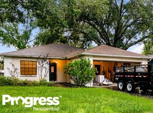 17802 Fallowfield Dr, Lutz, FL 33549