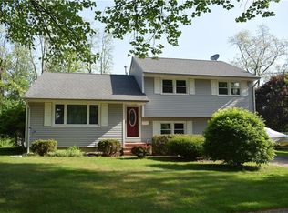 30 Flagler St, East Brunswick, NJ 08816
