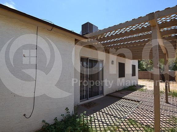 4th image of 3272 N Ash Cir