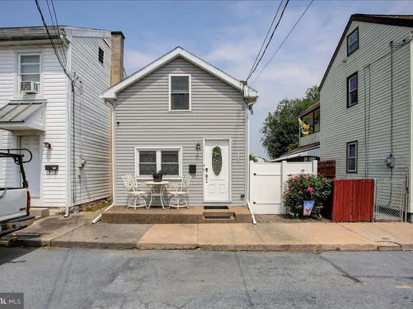120 N Frederick St, Mechanicsburg, PA 17055