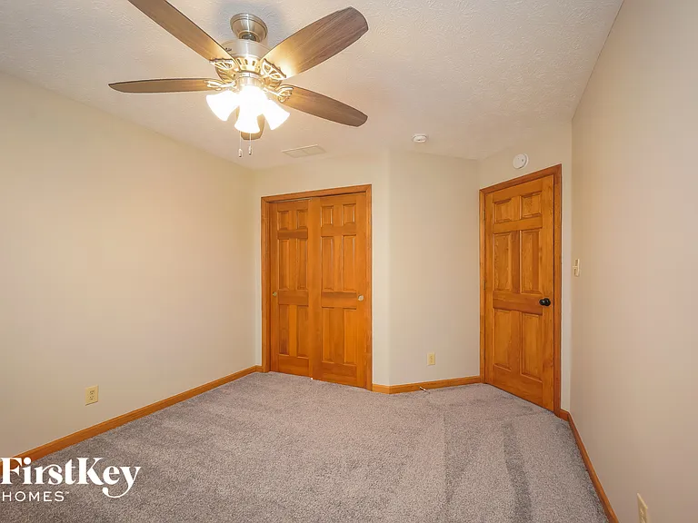 785 Hummingbird Ln — Photo 13