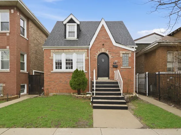 (undisclosed Address), Chicago, IL 60632