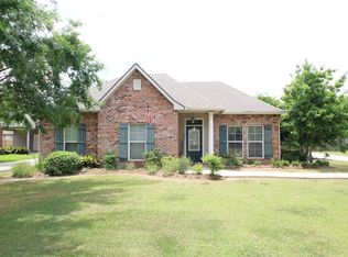 12479 Highland Dr, Geismar, LA 70734