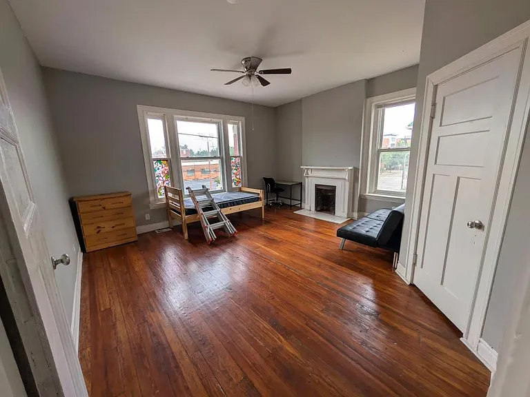 848 S 2nd St #3 — Photo 6