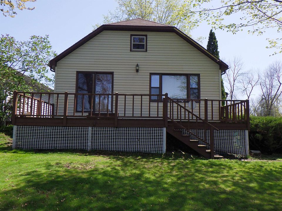 733 S River Rd, Fremont, WI 54940 Zillow