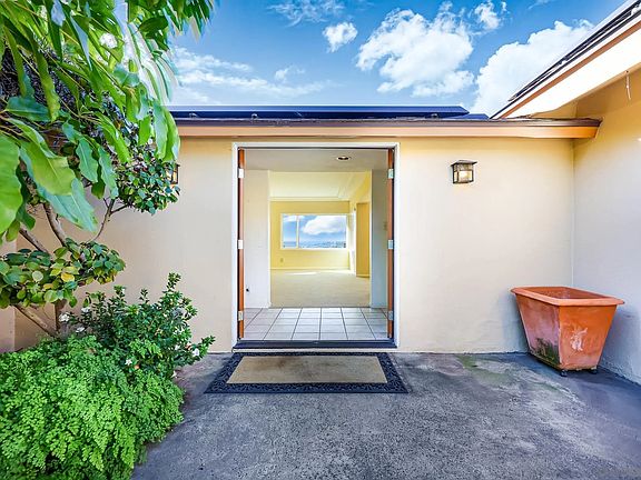 3rd image of 5410 Bishops Way