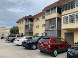 4043 NW 16th St APT 101, Lauderhill, FL 33313