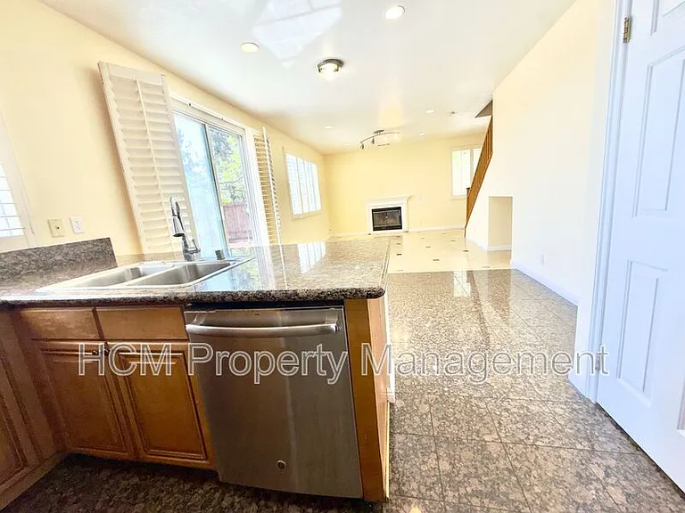 31 Calle Alamitos — Photo 7
