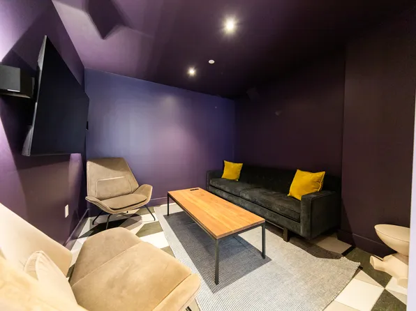 323 East 19th Street image 10 of 19