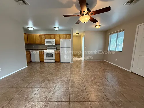 5021 N 18th Ave #6 Photo 1