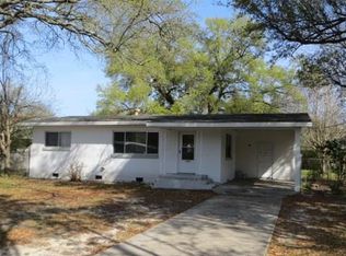 1540 Erwin Dr, Pensacola, FL 32514