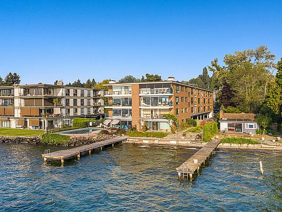 2nd image of 6225 Lake Washington Blvd NE APT 210