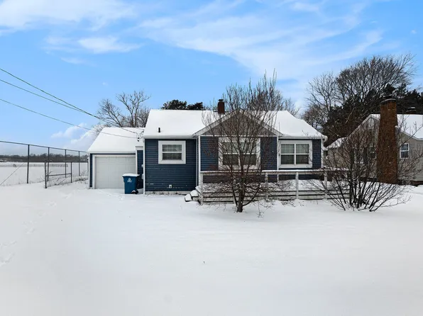 4781 Grand Haven Rd, Norton Shores, MI 49441