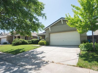 1376 Paddington Way, Plumas Lake, CA, 95961