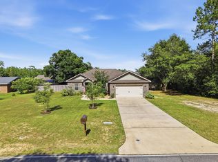 5463 Monterrey Rd, Crestview, FL 32539