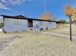 319 Edgemont Rd, Sonora, TX 76950