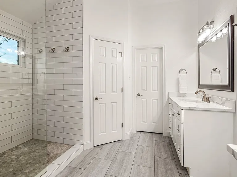 10305 Channel Island Dr — Photo 29