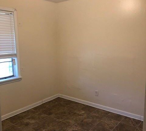 4th image of 269 Bond Ave APT 2