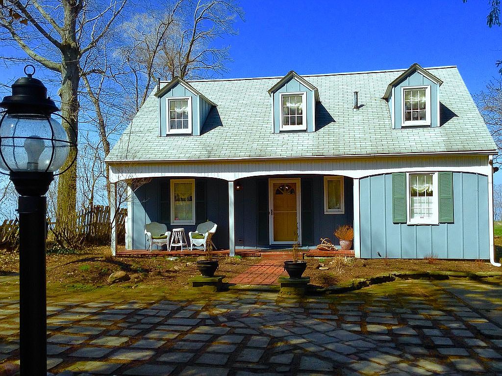 33874 Lake Rd, Avon Lake, OH 44012 Zillow