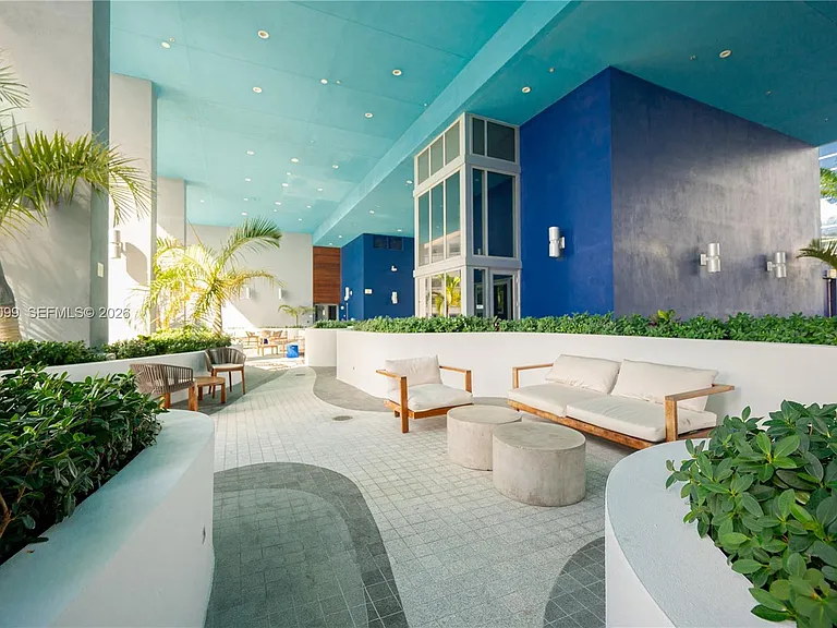 1300 Brickell Bay Dr #710 — Photo 37