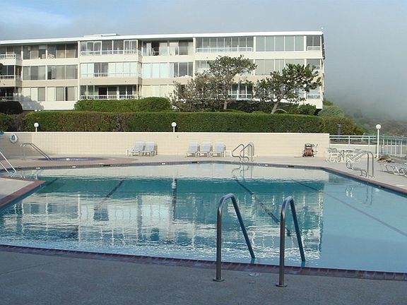 5th image of 32700 Coastsite Dr Unit 105