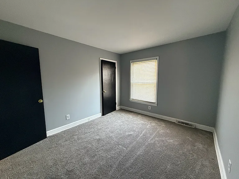 5325 Evanshire Dr — Photo 15