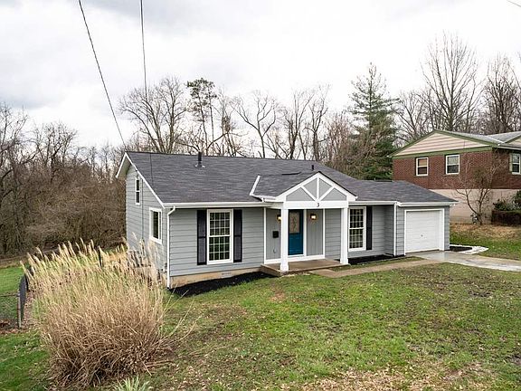 3rd image of 3 Apple Blossom Ln